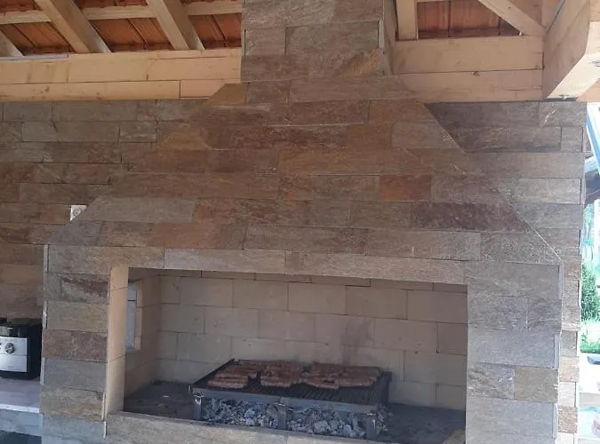 Vikendica Jovicic 2 بيت للعطل Bogutovac